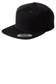 Sport-Tek Yupoong Flat Bill Snapback Cap STC19 (Color: Black, size: OSFA)